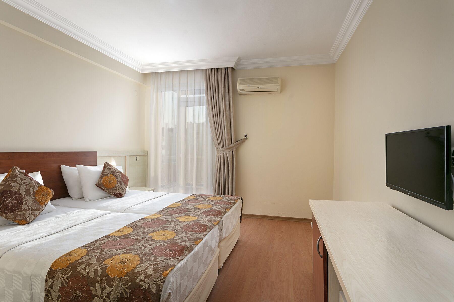 Lara Dinc Hotel Antalya Bagian luar foto