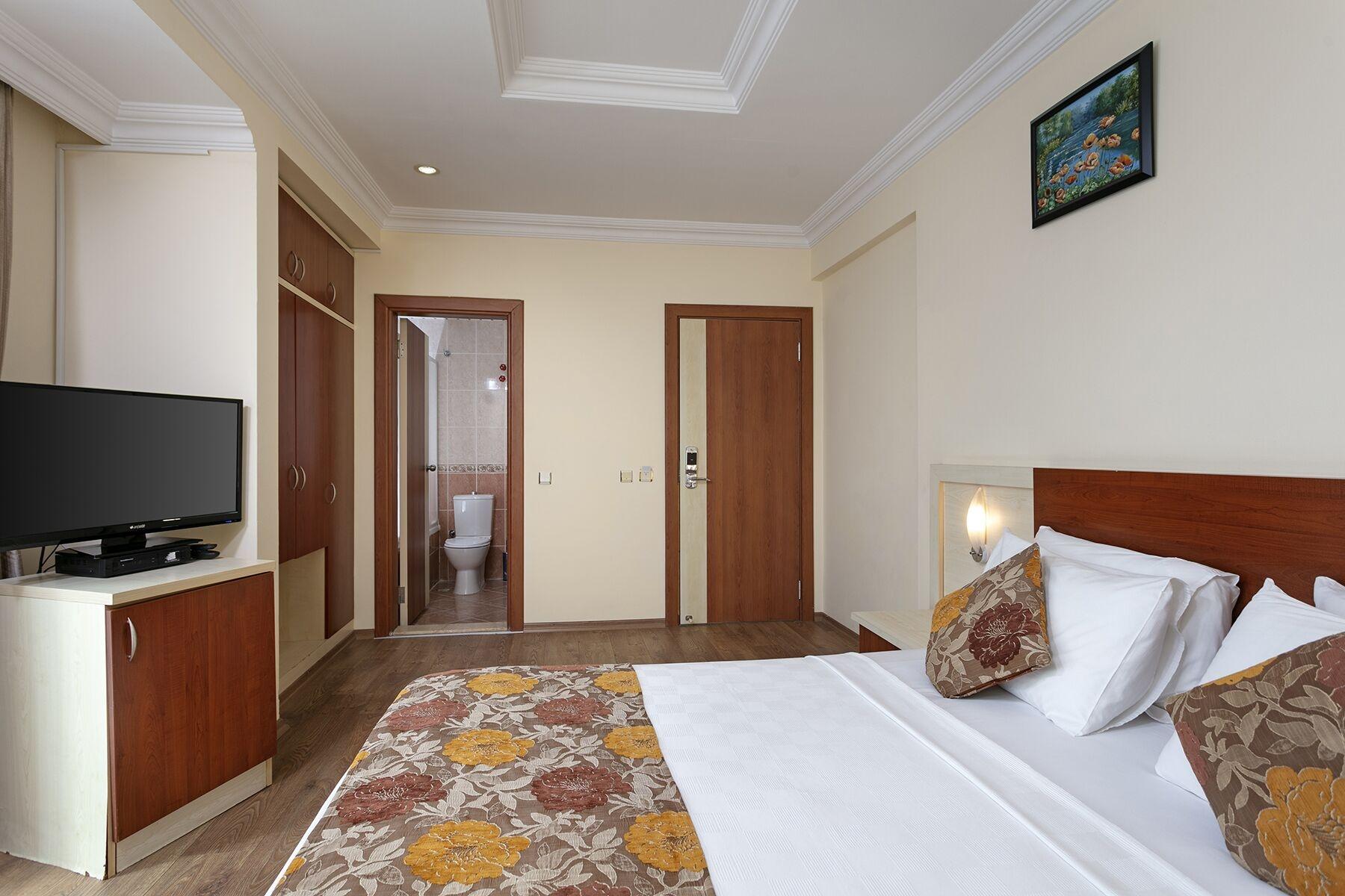 Lara Dinc Hotel Antalya Bagian luar foto