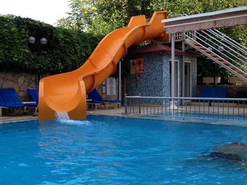 Lara Dinc Hotel Antalya Bagian luar foto